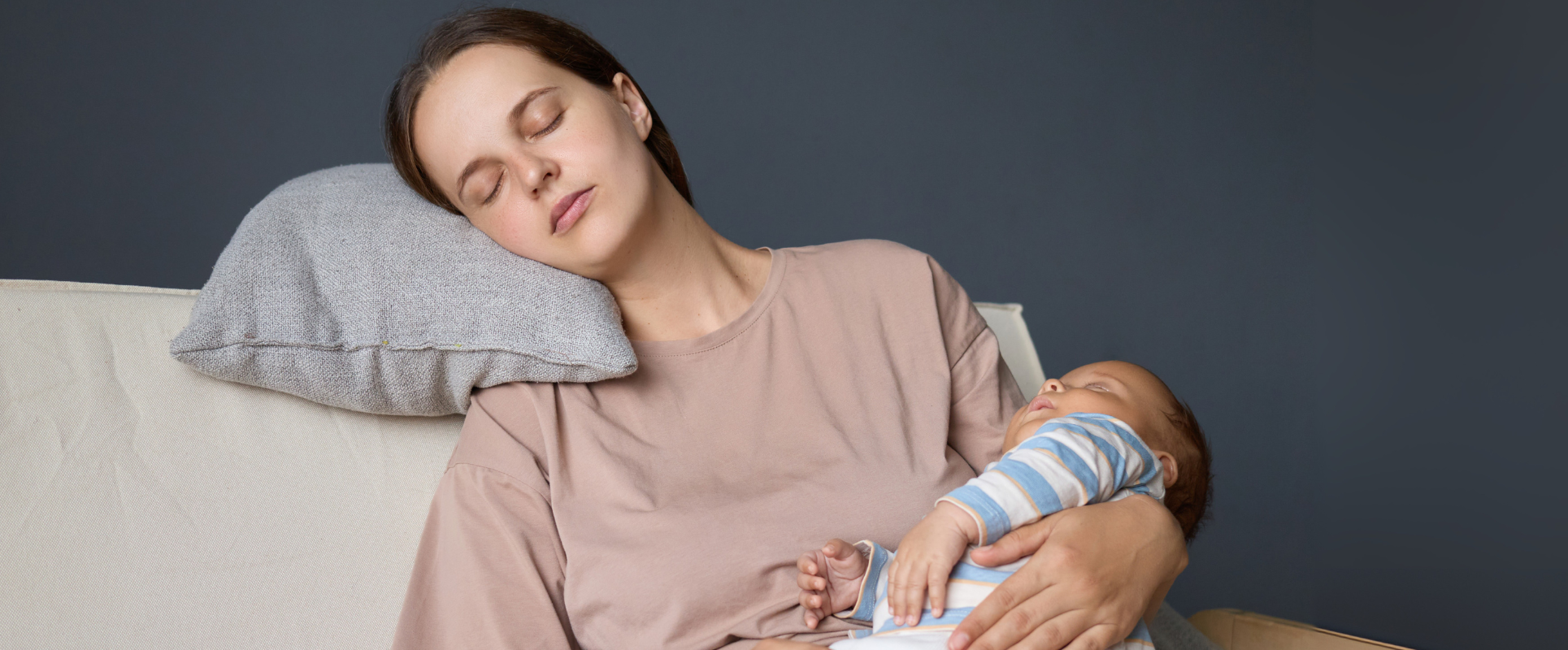 Postpartum Recovery – Gentle Self-Care Tips for a Stronger, Happier You